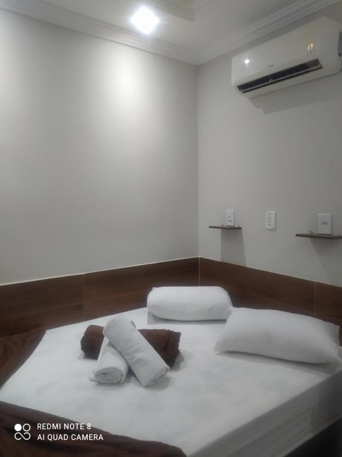 Pousada Quarto Casal Com Ar,Frigobar, Garagem Апаресида Екстериор снимка