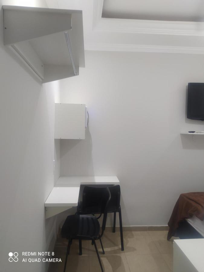 Pousada Quarto Casal Com Ar,Frigobar, Garagem Апаресида Екстериор снимка